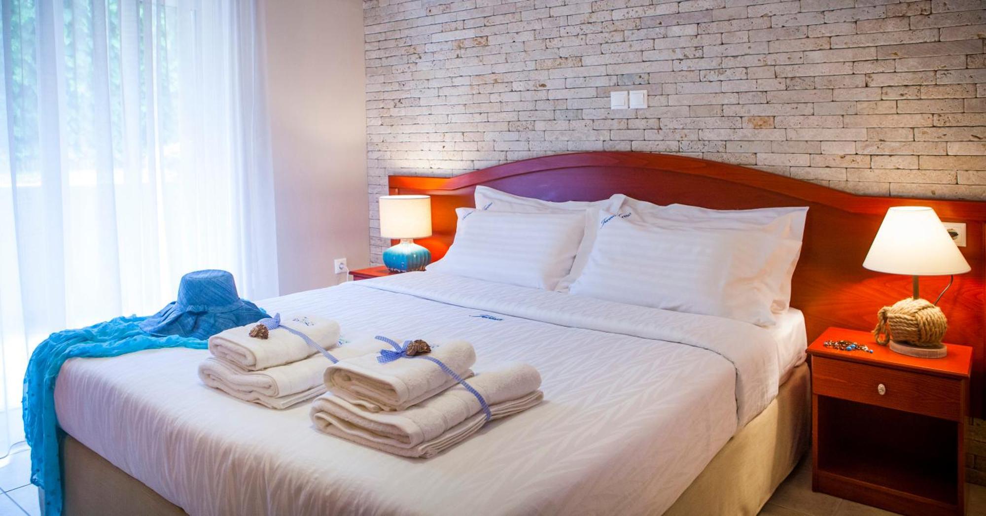 Villa Teresa Luxury Suites Limenas  Habitación foto